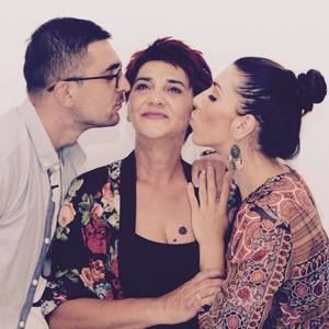 Meet your Posher, Adela